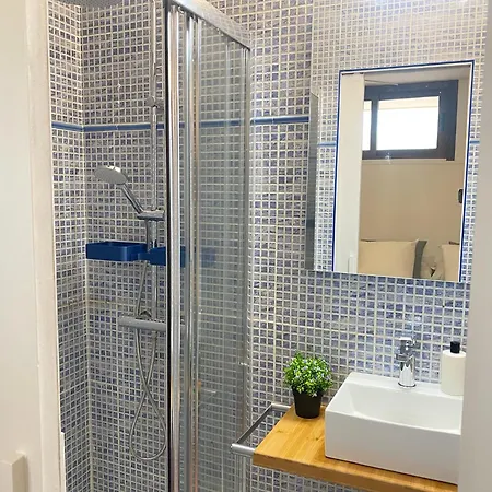 Ohlalife! Achacay 8 Playa Cristianos * Los Cristianos (Tenerife)